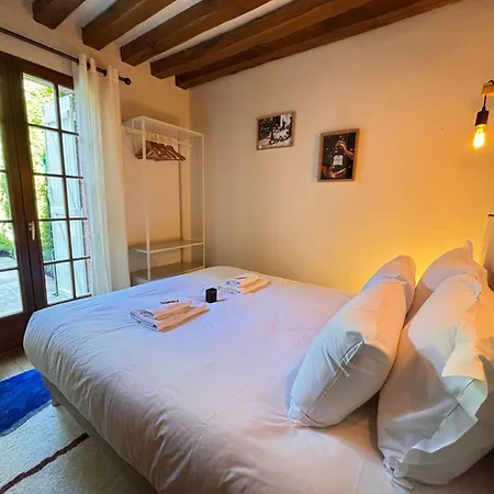 Les Sablons Avec Piscine Au Coeur Des Vignes 아파트 Rilly-la-Montagne