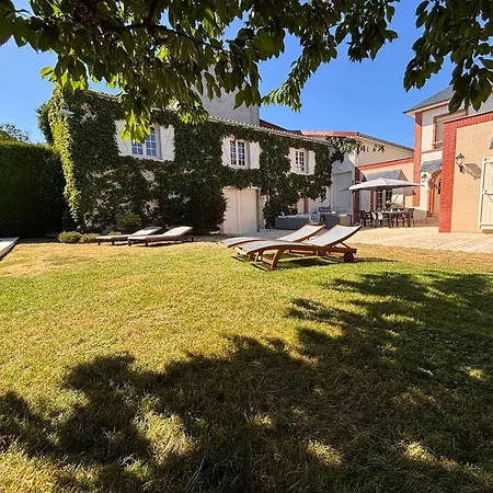 Les Sablons Avec Piscine Au Coeur Des Vignes Rilly-la-Montagne